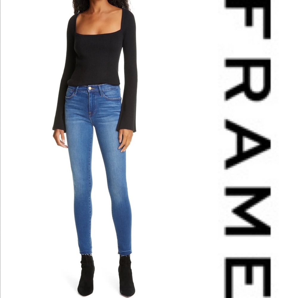 NWT Frame Luxe Bell-Sleeve Sweater Black, size Medium - Picture 7 of 7